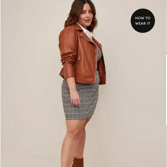 Torrid Faux Leather Asymmetrical Moto Jacket Womens 1X NEW Biker - Picture 2 of 13